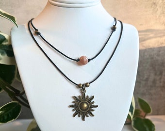 Sun Crystal Choker, Healing Crystal Sun Necklace in Brass, Gemstone Sun Choker, Summer Trendy Jewelry, Leo Astrology Zodiac Choker