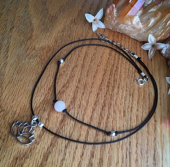 Lotus choker necklace deals
