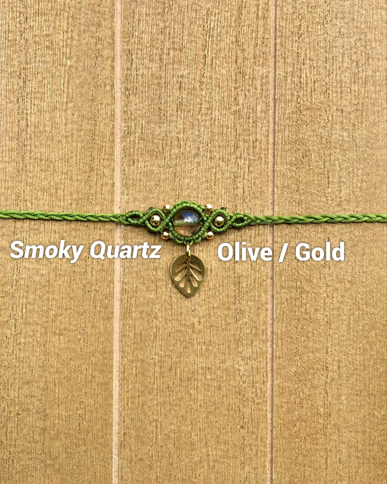 Leaf - Healing Crystal Macrame Choker, boho hippie choker necklace, bohemian jewelry, leaf jewelry, customizable choker, elven jewelry