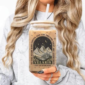 Velaris ACOTAR Glas 16oz Tasse, Starfall Eiskaffee Tasse, City of Starlight Sipper, Ein Gericht der Dornen und Rosen Becher, Fantasy Leser Geschenk
