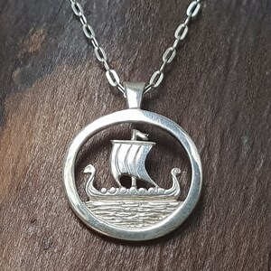 Vintage Scottish Sterling Silver Malcolm Gray Viking Ship Pendant / Necklace 16 inch long chain