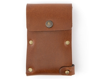 Rivet Leather Dugout - Brown