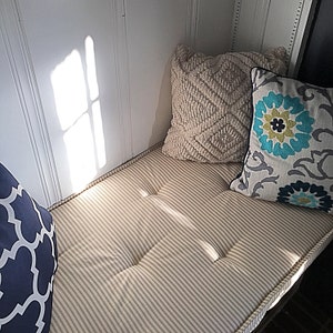 Grateful Home — Custom Bench Cushion, Gray Linen Tufted French Mattress