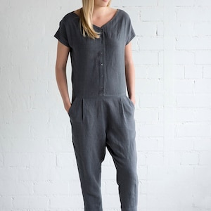 Linen Jumpsuit Motumo – 17K4 / Handmade linen jumpsuit with short sleeves and pockets / V neckline linen jumpsuit / Washed linen jumpsuit
