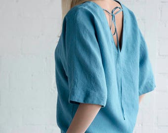 Linen Blouse Motumo – 17P4 / Handmade loose linen summer blouse with midi sleeves / V neckline linen blouse / Washed linen blouse