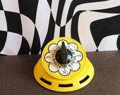 Vintage 1970s FLOWER POWER Yellow Time Mark Kitchen Tick Tick Ding TIMER Works