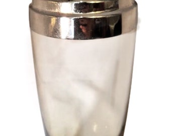 Vintage Cocktail Shaker | Drinkware