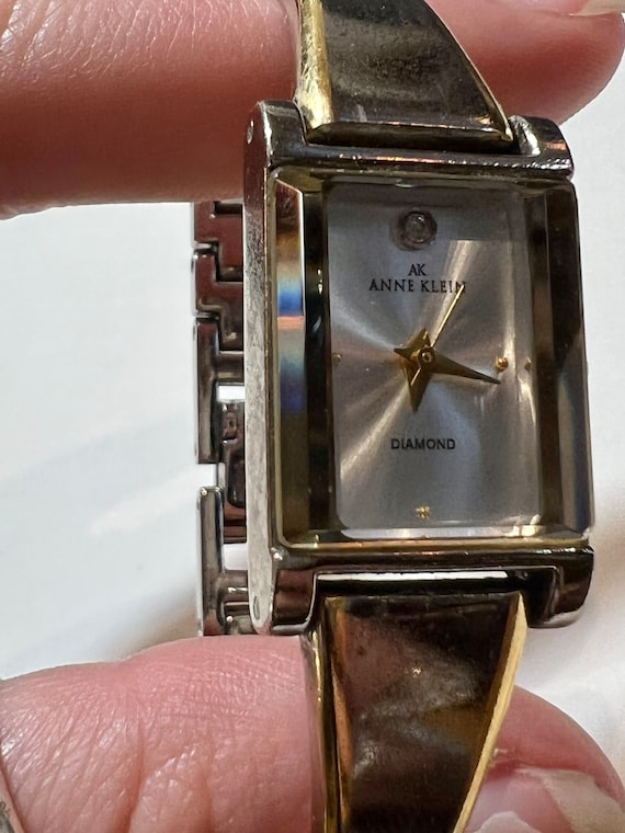 Reloj anne klein es buena marca hotsell