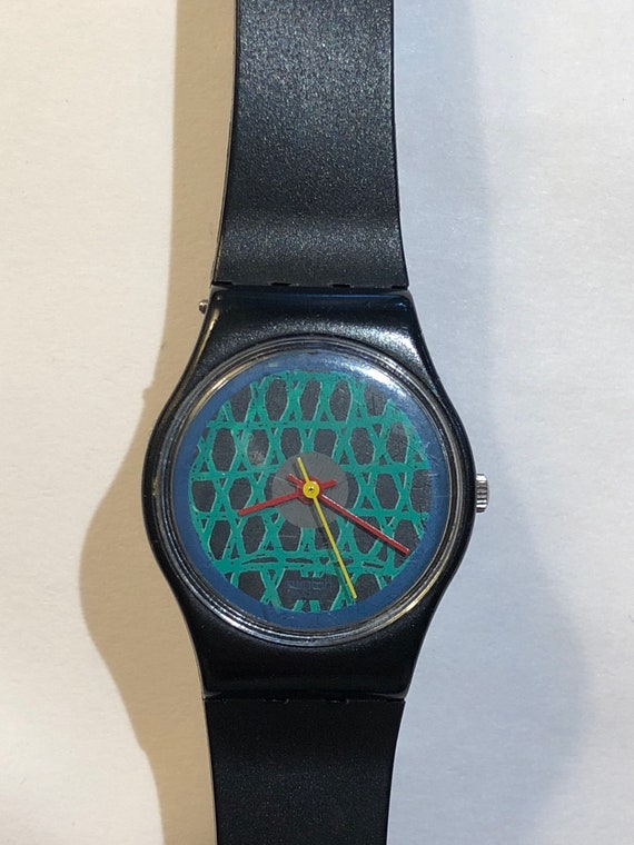 Vintage 1980s Swatch With A Green Net Design, Red… - image 5