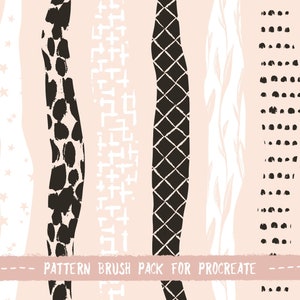 Może przedstawiać: Zestaw 10 czarno-białych wzor&oacute;w pędzli do Procreate. Wzory obejmują gwiazdy, kropki, paski i kształty geometryczne.