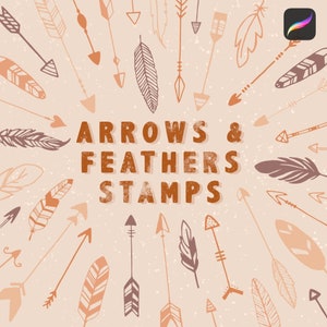 Pode incluir: Uma coleção de ilustrações de flechas e penas desenhadas à mão em tons de marrom e bege sobre um fundo bege. O texto "ARROWS & FEATHERS STAMPS" está no centro da imagem.
