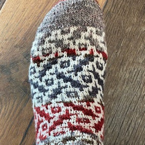 Mosaic Slip Stitch Toe-Up Socks