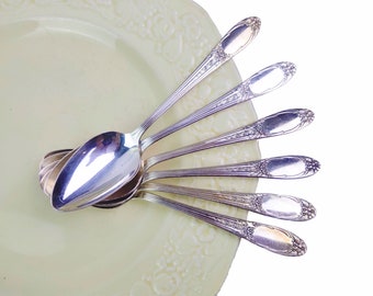 Rogers Eagle Star IS Silver-Plated Bent Curved Loop Handle Baby Spoons 2 Vintage Wm