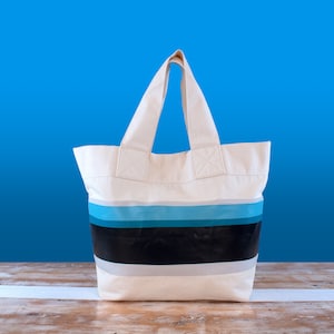 Amiani beach bag shop