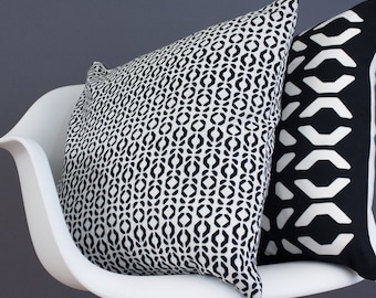 Alt Mexican Chevron Arrow Urban Industrial American Street Grid Geometric Pattern, Decorative Pillow Cover, Throw, Sham, Custom Design