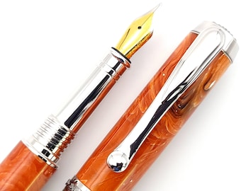 Pluma estilográfica o rollerball TruStone Statesman Jr de titanio negro y rodio con ágata mexicana