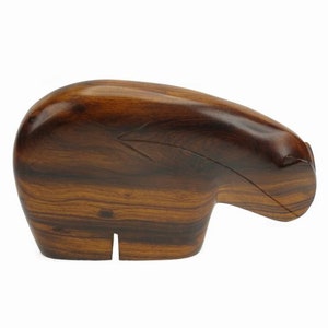 Desert Ironwood Zuni Bear carving