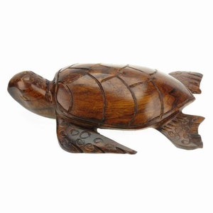 Desert Ironwood Sea Turtle, Detailed carving
