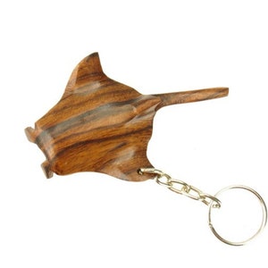 Desert Ironwood Manta Ray 3-D Keychain - 2 Inches carving