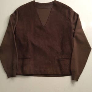 Men&#39;s Vintage Suede V Neck Sweater