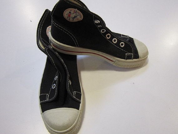 1950's Vintage Kids Hi Top Sneaker - image 1