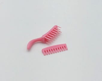 Vintage 1966 Baby Cheerful Tearful Pink Doll Brush & Comb Set Toy Mattel