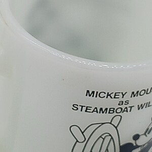 Taza de cristal con leche Anchor Hocking, 1980, de época, Mickey Mouse como Steamboat Willie, 1928 imagen 6