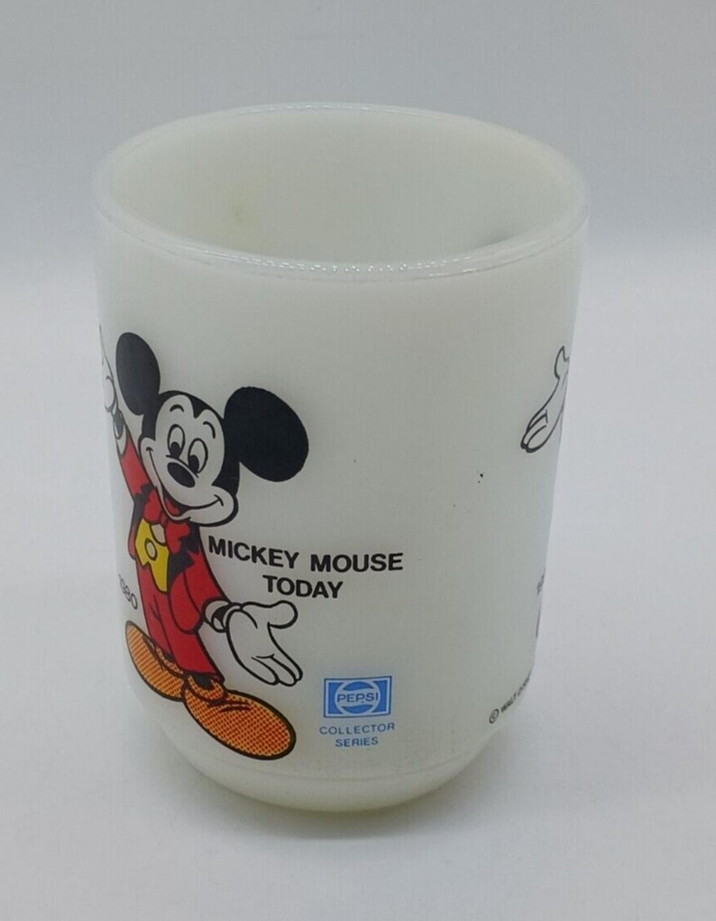 1980 VTG Anchor Hocking Milk Glass Mug Mickey Mouse Today Pepsi Collector Series image 4