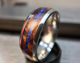 Wooden Wedding Band made from Honduran Rosewood Burl with Lapis Lazuli, Custom Ring, Metal Core