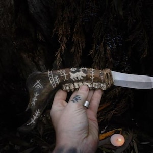 Made to Order : Deer Jawbone Ritual Knife Shamanism Petroglyph Design image 6