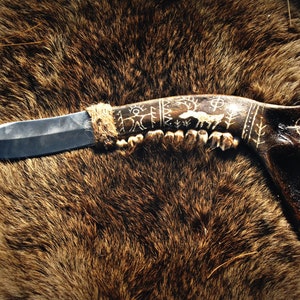 Made to Order : Deer Jawbone Ritual Knife Shamanism Petroglyph Design