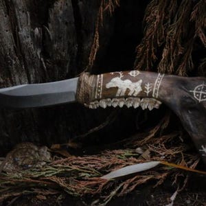 Made to Order : Deer Jawbone Ritual Knife Shamanism Petroglyph Design image 1