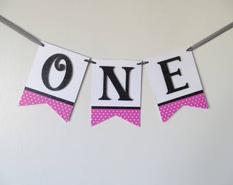 Minnie Inspired High Chair Banner, Black and Pink Polka Dot High Chair Banner, I am ONE, First Birthday