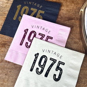 Tovaglioli da cocktail vintage del 1975 – Eleganti decorazioni per feste di compleanno del 50° compleanno, 3 strati di alta qualità, colori personalizzati e opzioni di lamina