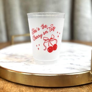 She's the Cherry on Top-bekers – 16 oz frosted feestbekers – set van 8 – verjaardags-, bruids- of babyshowerbeker – retro rood kersendesign