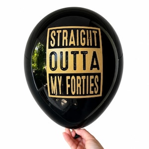 Ballonnen voor je 50e verjaardag - Rechtstreeks uit mijn veertiger jaren — Zwartgouden latex mijlpaaldecoraties
