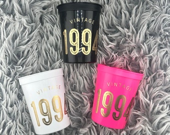 Vintage 1994, 30th Birthday Party Cups, Thirtieth Table Decorations, 16 ounce Stadium Cups, Hot Pink, Black, White, Set of 10