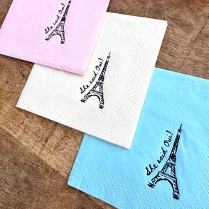 “She Said Oui” foil napkin with Eiffel Tower design for Parisian themed bridal shower