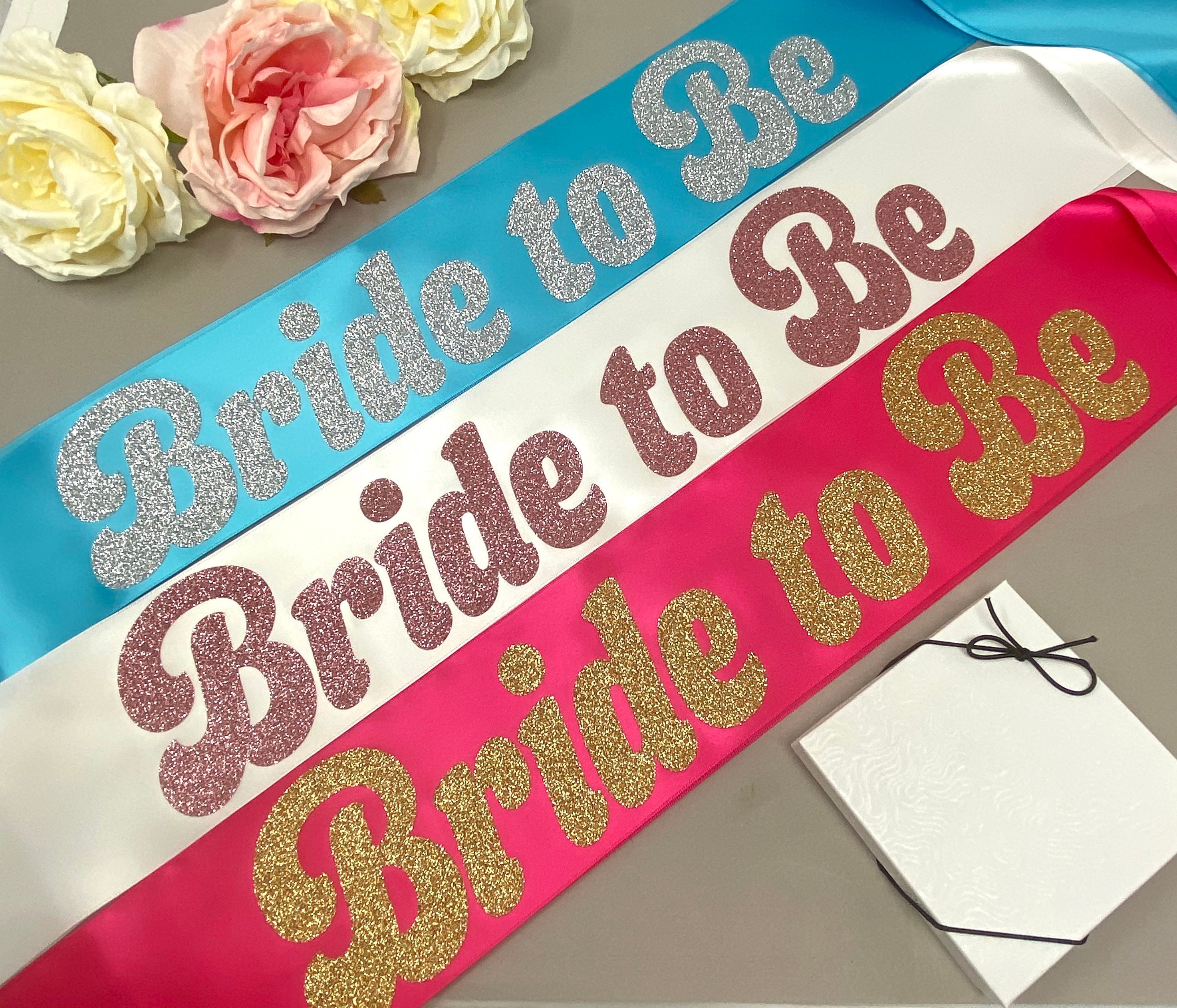 Bride To Be Sash Bachelorette Sash Bridesmaid Gift Etsy 日本