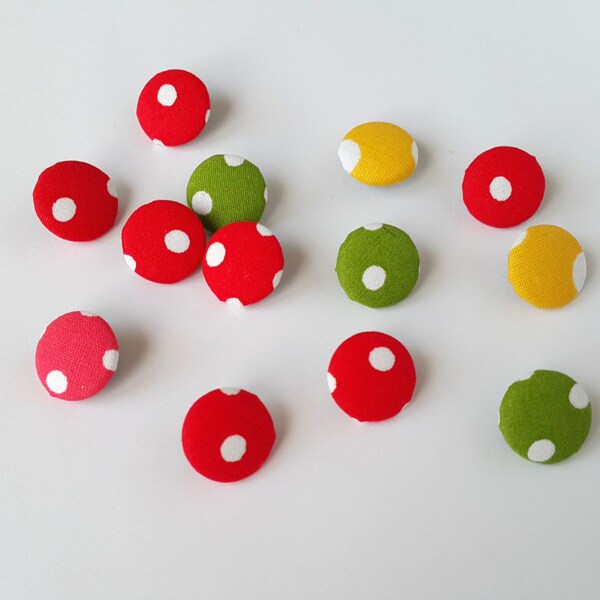Botones de tela, conjunto de 12 botones de tela, tela de lunares, botones cubiertos de tela, botones hechos a mano, botones de tela Polka Dots