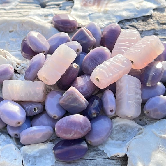 Lot De 200 Perles En Verre Vintage Mauve Violet Zébré Olive - 7x5mm, Forme Ovale, Occasion