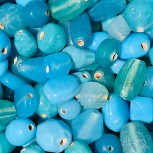 50grams Mixed Up Vintage Small Sea Blue-Green Beads/ Mix Glass Beads. {E6-178#001095}