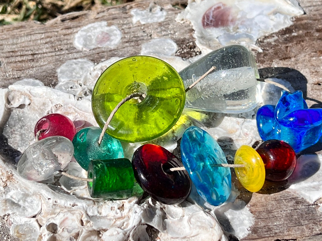 Supply 11 Vintage Large Glass Beads / Glass Beads/ Focal Beals /large Hole Murano Glass Beads