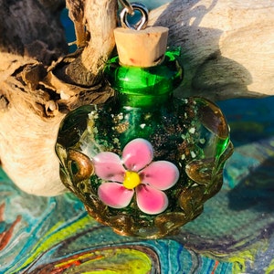 Glass Bottle  Pendant/Necklace Pendant/Unique / Potion Pendant .{A3-10#00082}