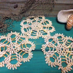 Cowrie Shell Trivet Vintage Folk Art/ Oceanic Large Hot Plate Mat/ Nautical Beach Home Decor/Mat Coastal Home Decor.{B5-58#00273}