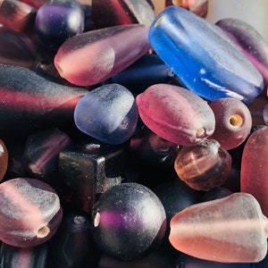 50pc  Vintage  Purple Mix Up Sea Glass Beads/ BULK Assorted Shapes Matte Beads /Vintage Jewelry Supplies. {H2-1563#1761}