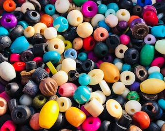 1970's  Vintage  Mix  Small Bone Beads / 50gm Mixed Lot  Beads / Retro Bead. {E3-163#001091}
