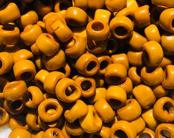 Cuentas de cuervo de cristal veneciano antiguo: amarillo dorado, Italia (75 piezas)