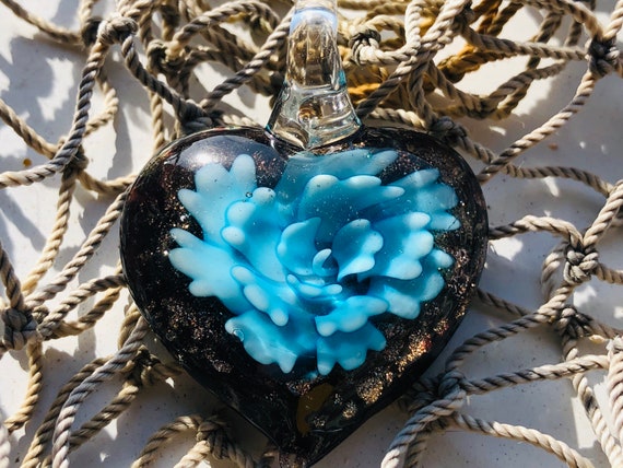 SUPPLY:  Inner Flower Heart Lampwork Pendants / Gl