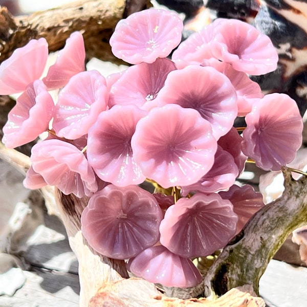 SUPPLY: 8pc Dirty Pink Glass  Flowers - Glass Headpins - Millinery - Flower Picks - Handcrafted - Brass Wire. {R1-1620#2296}